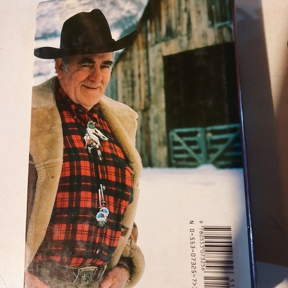 Louis L'Amour books - Picture 2 of 6
